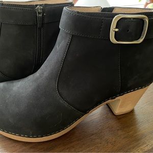 Black Dansko Autumn Ankle Boots - Size 40 (9.5-10)